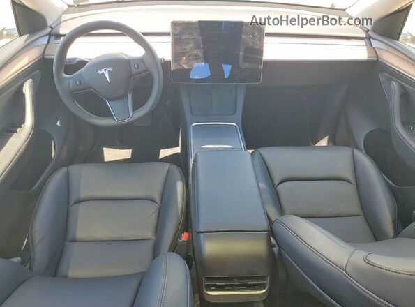 7SAYGAEE6RF167456 2024 TESLA MODEL White Widok deski rozdzielczej