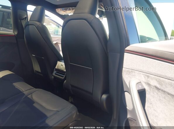 7SAYGAEE6TF604122 2026 TESLA MODEL Y Белый Вид наклейки с VIN-кодом