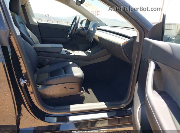 7SAYGAEE7NF505148 2022 TESLA MODEL Y Black წინა სალონის ხედი