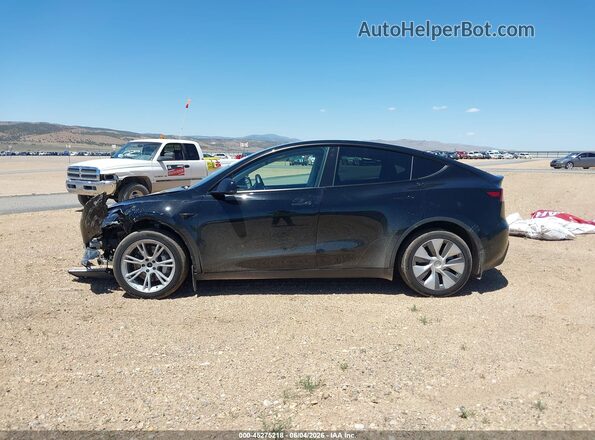 7SAYGAEE7NF505148 2022 TESLA MODEL Y Black უკანა სალონის ხედი