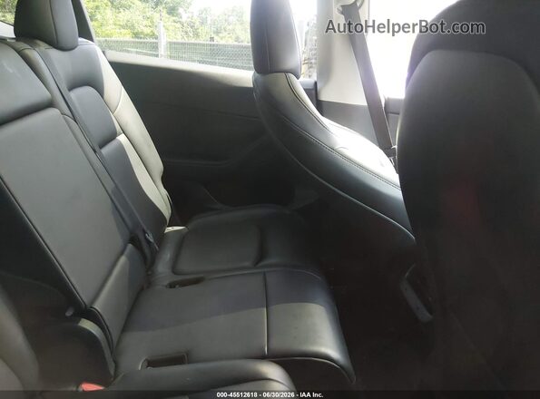 7SAYGAEE7RF063560 2024 TESLA MODEL Y Blue VIN կոդի պիտակի տեսք