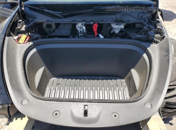 7SAYGAEE7SF239402 2025 TESLA MODEL Black Vista del compartimento del motor