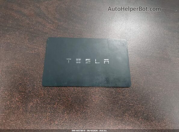 7SAYGAEE8NF365837 2022 TESLA MODEL Y Black Widok z tyłu