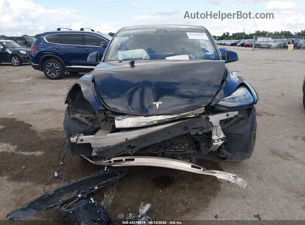 7SAYGAEE8NF365837 2022 TESLA MODEL Y Black Widok deski rozdzielczej