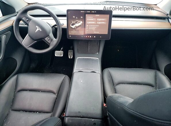 7SAYGAEE8PF583103 2023 TESLA MODEL White Առջևի վահանակի տեսք