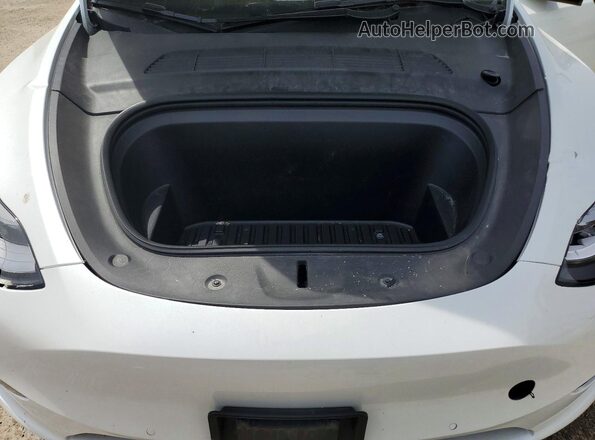 7SAYGAEE8PF583103 2023 TESLA MODEL White Շարժիչի բաժամունքի տեսք