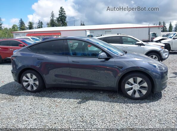 7SAYGAEE8PF971822 2023 TESLA MODEL Y Gray Вид задньої частини салону