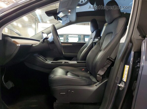 7SAYGAEE8PF972226 2023 TESLA OTHER Серебряный Вид салона спереди