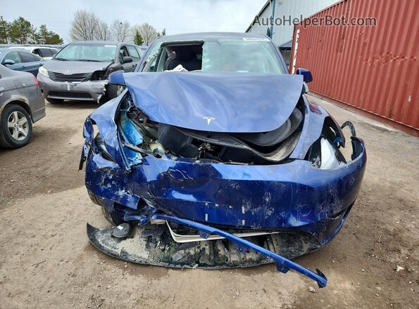 7SAYGAEE8RF009667 2024 TESLA MODEL Blue Widok z przodu