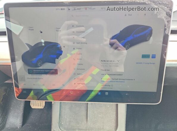 7SAYGAEE8RF009667 2024 TESLA MODEL Blue Widok zestawu wskaźników