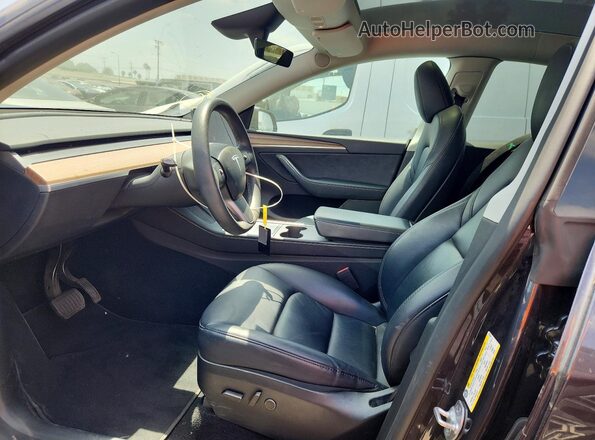 7SAYGAEE8RF037534 2024 TESLA MODEL Серый Вид салона спереди