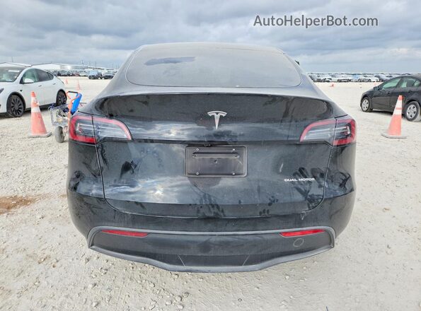 7SAYGAEE8RF116654 2024 TESLA MODEL Черный Вид сзади