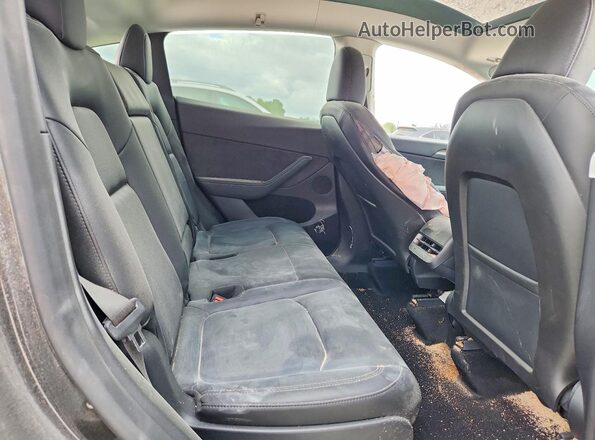 7SAYGAEE8RF116654 2024 TESLA MODEL Черный Вид задних сидений