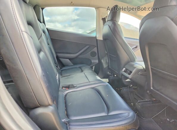 7SAYGAEE9NF337349 2022 TESLA MODEL Черный Вид задней части салона