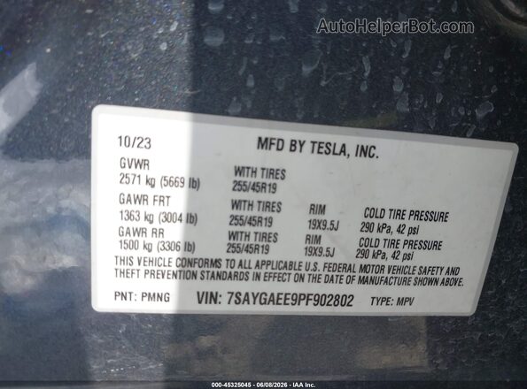 7SAYGAEE9PF902802 2023 TESLA MODEL Y Gray Vista del compartimento del motor
