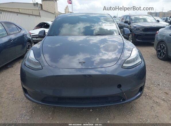 7SAYGAEE9PF902802 2023 TESLA MODEL Y Gray Vista del cuadro de instrumentos