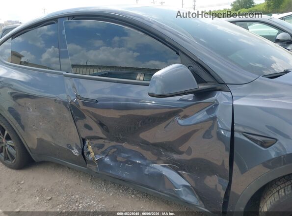 7SAYGAEE9PF902802 2023 TESLA MODEL Y Gray Vista frontal