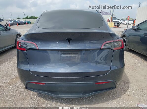 7SAYGAEE9PF902802 2023 TESLA MODEL Y Gray 