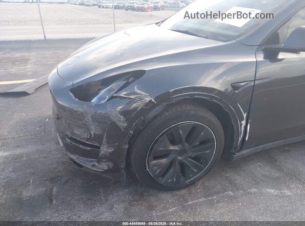 7SAYGAEE9SF221936 2025 TESLA MODEL Y Серый Вид спереди