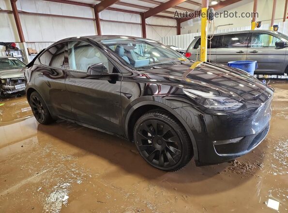 7SAYGAEEXPF831447 2023 TESLA MODEL Black წინა მარჯვენა