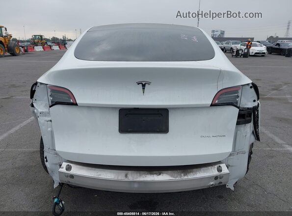 7SAYGAEEXPF942015 2023 TESLA MODEL Y White 