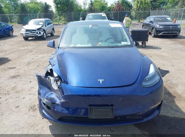 7SAYGAEEXRF206209 2024 TESLA MODEL Y Blue წინა პანელის ხედი