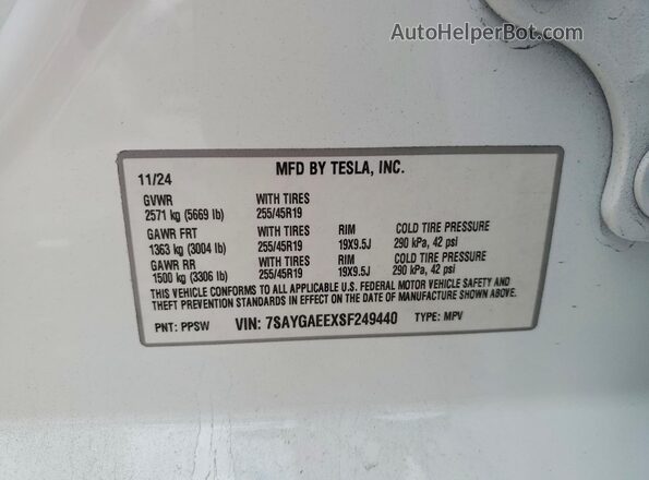 7SAYGAEEXSF249440 2025 TESLA MODEL Белый Вид наклейки с VIN-кодом
