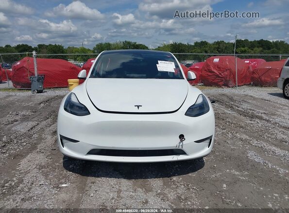 7SAYGDED0RA328180 2024 TESLA MODEL Y Белый Вид задней части салона