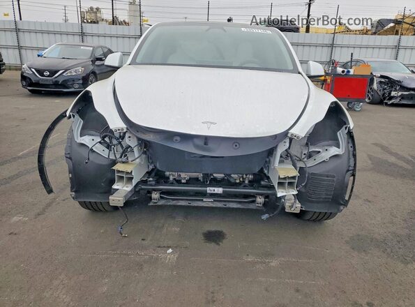 7SAYGDED0SF242568 2025 TESLA MODEL Белый Вид спереди