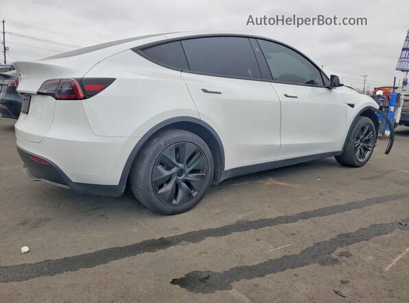 7SAYGDED0SF242568 2025 TESLA MODEL Белый Задняя правая четверть