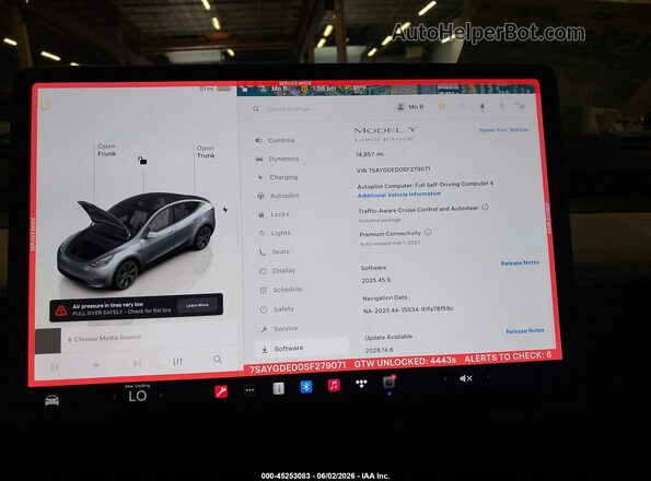 7SAYGDED0SF279071 2025 TESLA MODEL Y Серебряный Вид задних сидений