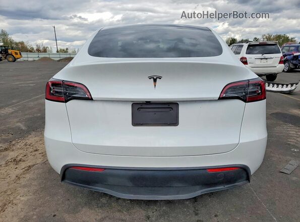 7SAYGDED0SF281595 2025 TESLA MODEL White Vista trasera