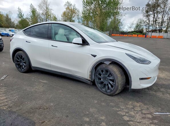 7SAYGDED0SF281595 2025 TESLA MODEL White Delantero derecho