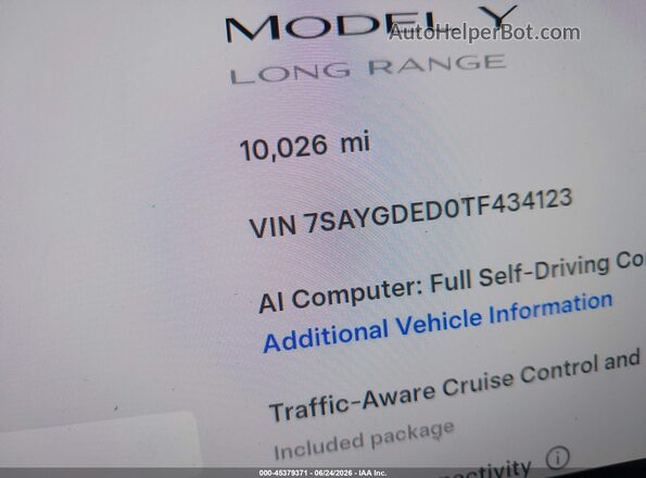 7SAYGDED0TF434123 2026 TESLA MODEL Y Gray Панорамний вид салону 360°