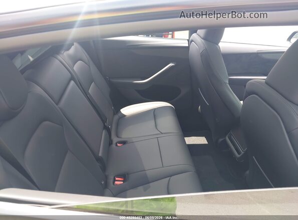 7SAYGDED0TF636024 2026 TESLA MODEL Y Gray Widok naklejki z numerem VIN