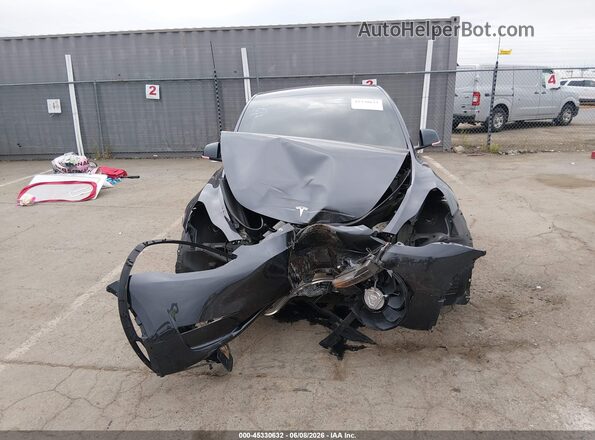 7SAYGDED1SF311476 2025 TESLA MODEL Y Black ხელსაწყოთა პანელის ხედი