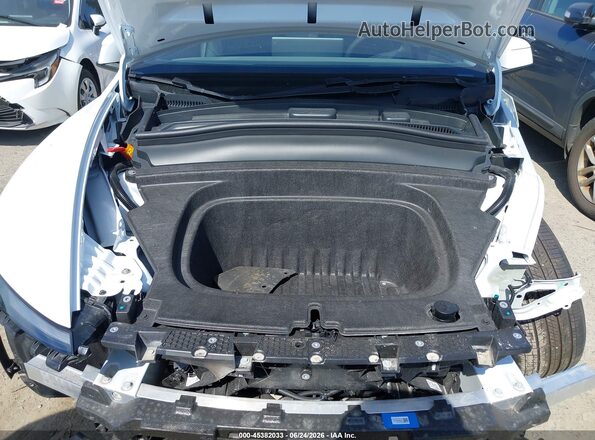 7SAYGDED1TA597862 2026 TESLA MODEL Y White Rear view