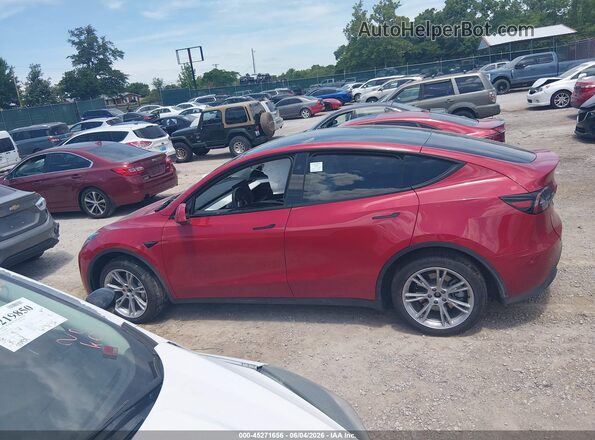 7SAYGDED2PF955964 2023 TESLA MODEL Y Red Սալոնի 360 աստիճան տեսք