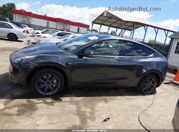 7SAYGDED2RF096457 2024 TESLA MODEL Y Black Панорамний вид салону 360°