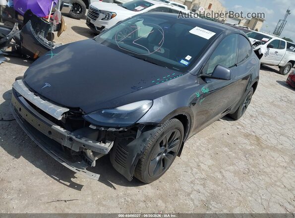 7SAYGDED2SA354866 2025 TESLA MODEL Y Beige წინა მარცხენა ხედი სამი მეოთხედიდან