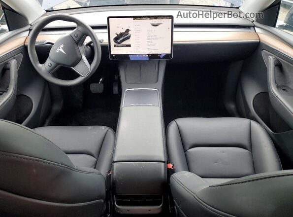 7SAYGDED2SF259629 2025 TESLA MODEL Charcoal Առջևի վահանակի տեսք