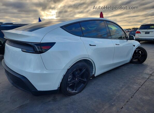 7SAYGDED2TA425713 2026 TESLA MODEL White 
