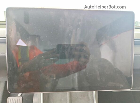 7SAYGDED2TA459375 2026 TESLA MODEL White Սարքավորումների վահանակի տեսք