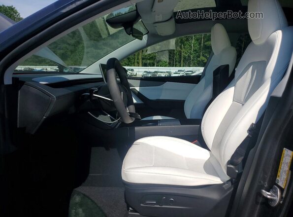 7SAYGDED2TA593724 2026 TESLA MODEL Black Սալոնի դիմացի տեսք