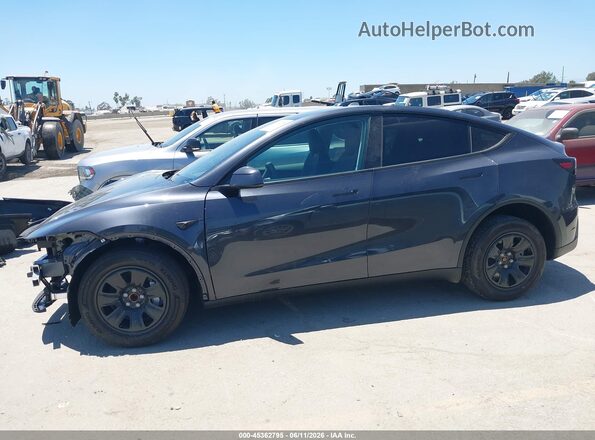 7SAYGDED3TA600244 2026 TESLA MODEL Y Gray Панорамний вид салону 360°