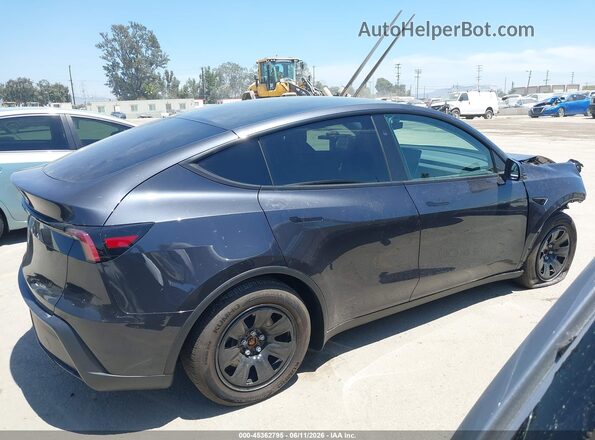 7SAYGDED3TA600244 2026 TESLA MODEL Y Gray Вид задньої частини салону