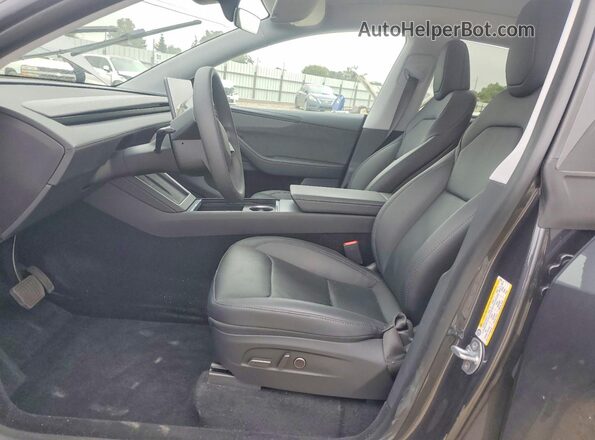 7SAYGDED3TF443799 2026 TESLA MODEL Charcoal წინა სალონის ხედი