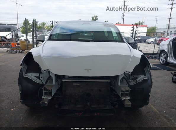 7SAYGDED4RF214265 2024 TESLA MODEL Y White ხელსაწყოთა პანელის ხედი