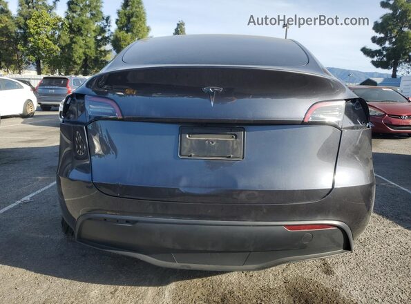 7SAYGDED4SA377758 2025 TESLA MODEL Charcoal Widok z tyłu