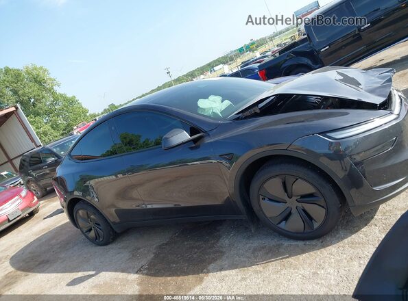 7SAYGDED4TF625785 2026 TESLA MODEL Y Gray Սալոնի հետևի տեսք